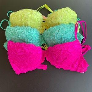 Victoria’s Secret PINK bra bundle (34B)